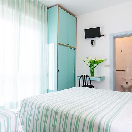 Hotel San Gottardo Riccione Ruang foto