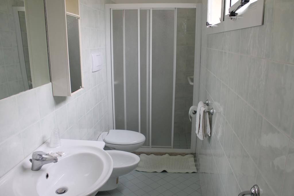 Hotel San Gottardo Riccione Ruang foto